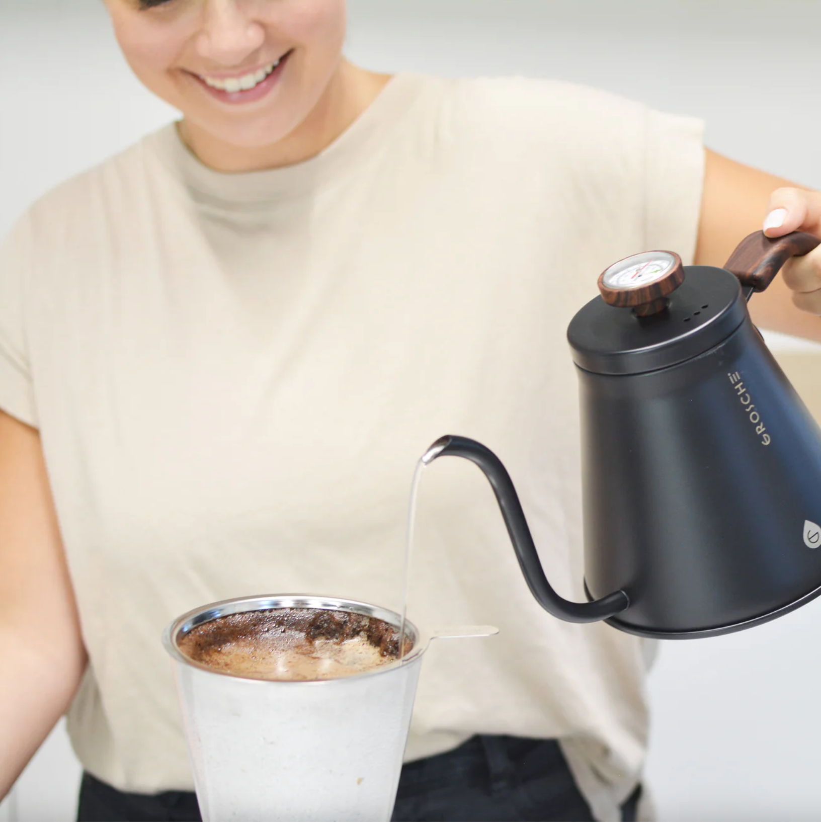 GROSCHE Marrakesh Stainless Steel Pour-Over Kettle – 1L with Temperature Gauge